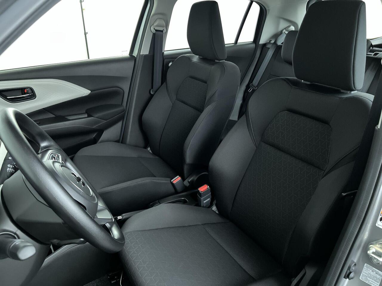 Suzuki SWIFT 1.2 Comfort Smart Hybrid | Rijklaarprijs |