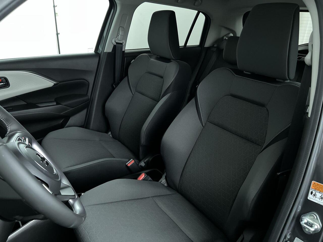 Suzuki SWIFT 1.2 Style Smart Hybrid | Rijklaar | Climate Control | Adaptieve Cruise Control | Camera | LED