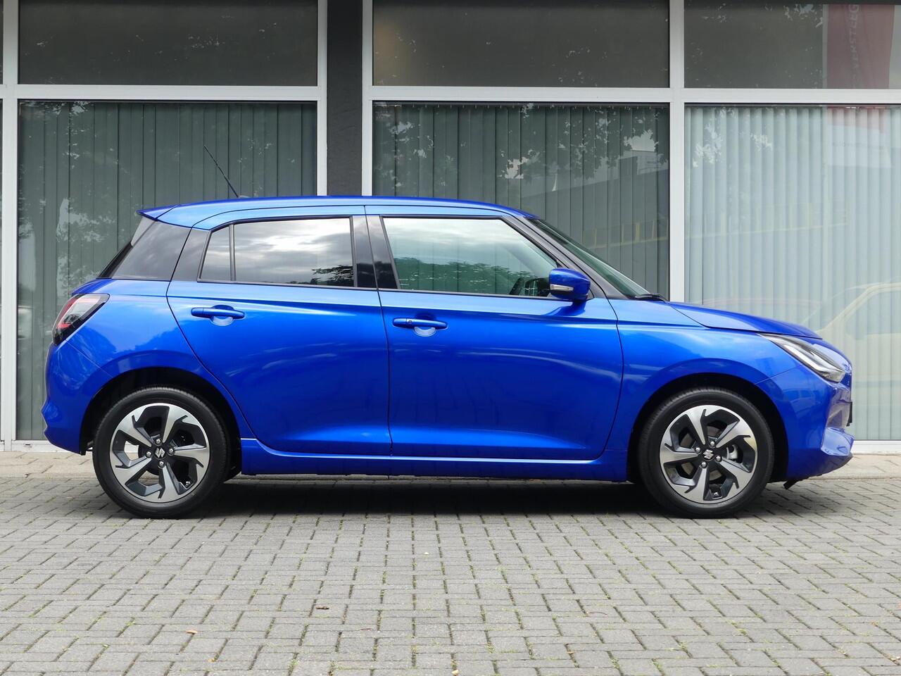 Suzuki SWIFT 1.2 Style Smart Hybrid 6 JAAR GARANTIE! NIEUW UIT VOORRAAD LEVERBAAR! Stijl uitvoering; Adaptive Cruise Control, Draadloos Apple CarPlay Android Auto, Climate Control
