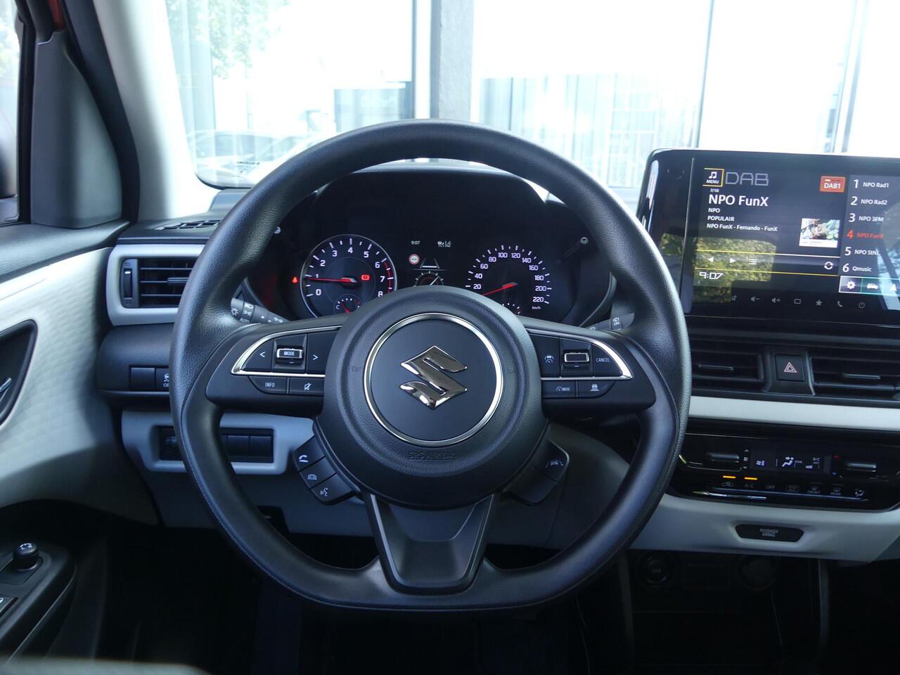 Suzuki SWIFT 1.2 Comfort Smart Hybrid Airco, Adaptive Cruise Control, Apple CarPlay, Android Auto, Navigatie, Achteruitrijcamera.