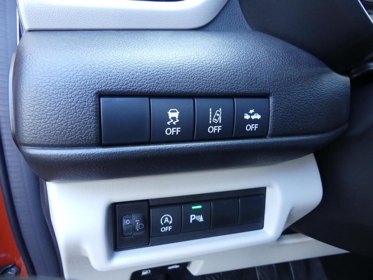 Suzuki SWIFT 1.2 Comfort Smart Hybrid Airco, Adaptive Cruise Control, Apple CarPlay, Android Auto, Navigatie, Achteruitrijcamera.