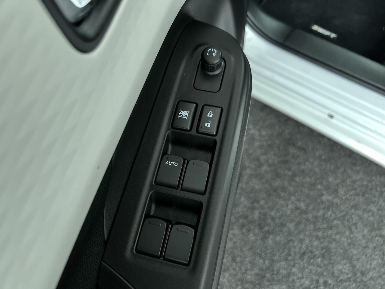 Suzuki SWIFT 1.2 Select Smart Hybrid | Rijklaarprijs |