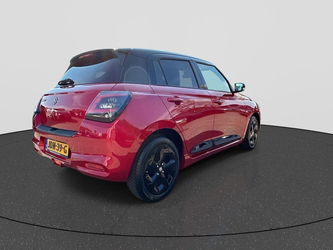 Suzuki SWIFT 1.2 Style Smart Hybrid | Rijklaar | Climate Control | Cruise Control Adaptief | Navigatie | Camera | Zeer compleet