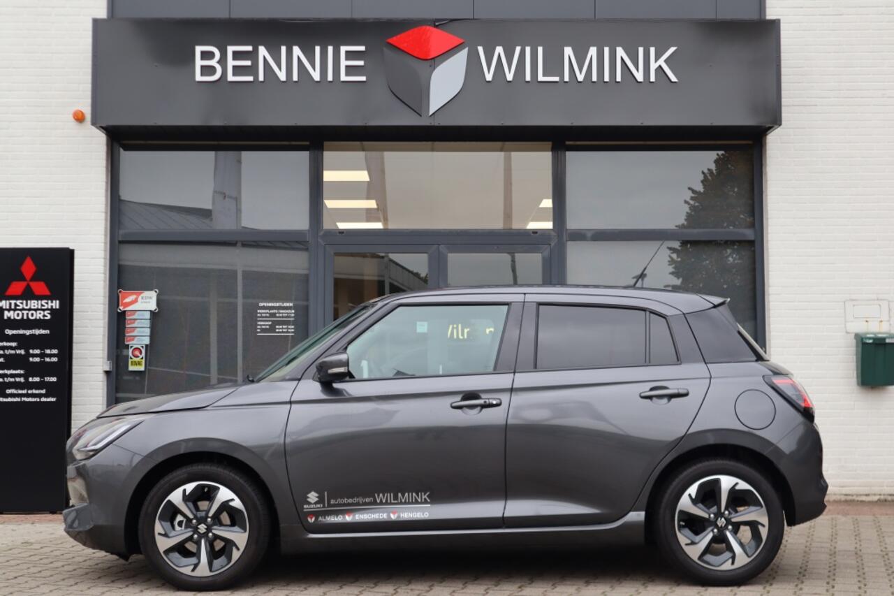 Suzuki SWIFT 1.2 Style Smart Hybrid