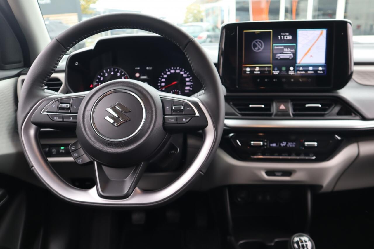 Suzuki SWIFT 1.2 Style Smart Hybrid