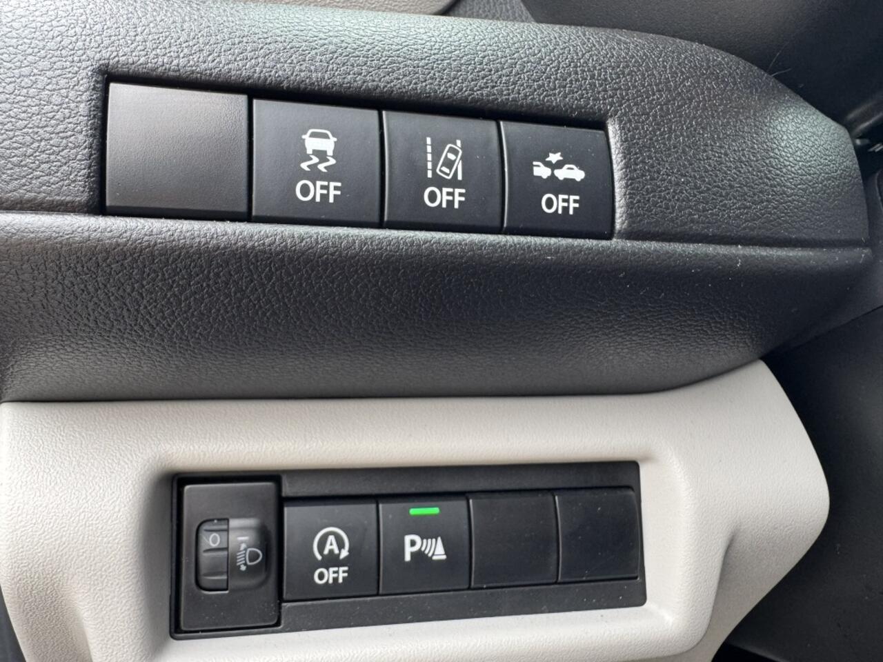 Suzuki SWIFT 1.2 Select SmartHybrid | Carplay | Stoelverwarming |