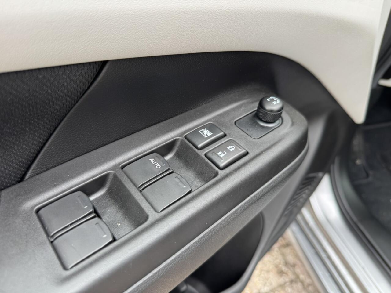 Suzuki SWIFT 1.2 Select SmartHybrid | Carplay | Stoelverwarming |