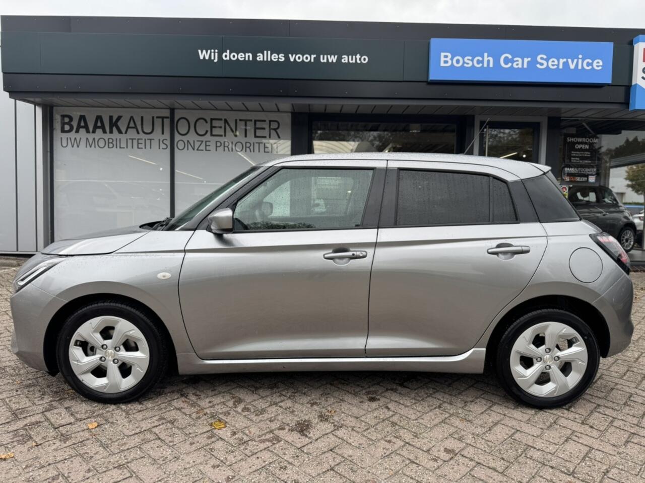 Suzuki SWIFT 1.2 Select SmartHybrid | Carplay | Stoelverwarming |