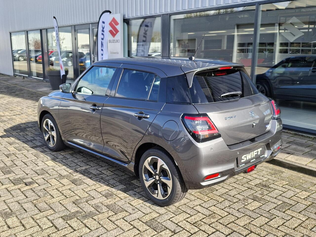 Suzuki SWIFT 1.2 Smart Hybrid CVT Automaat Navi/Clima/Carplay