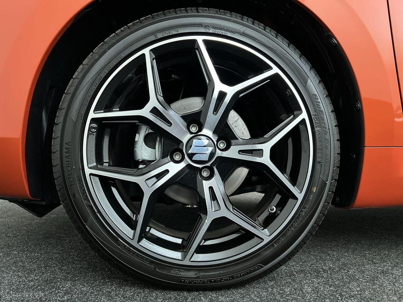 Suzuki SWIFT 1.2 Comfort Smart Hybrid | Rijklaar |