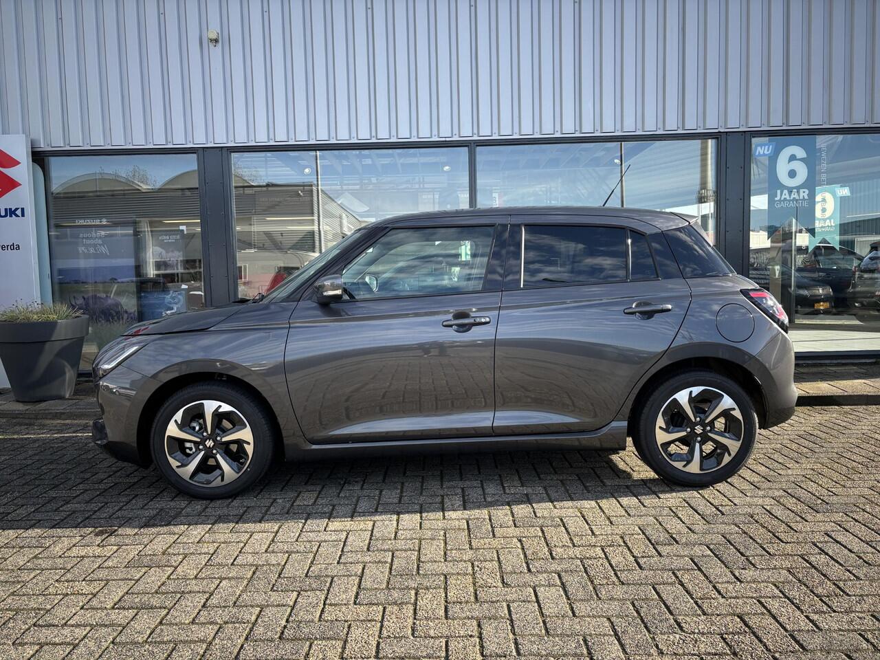 Suzuki SWIFT 1.2 Style Smart Hybrid Demo/Clima/Navi