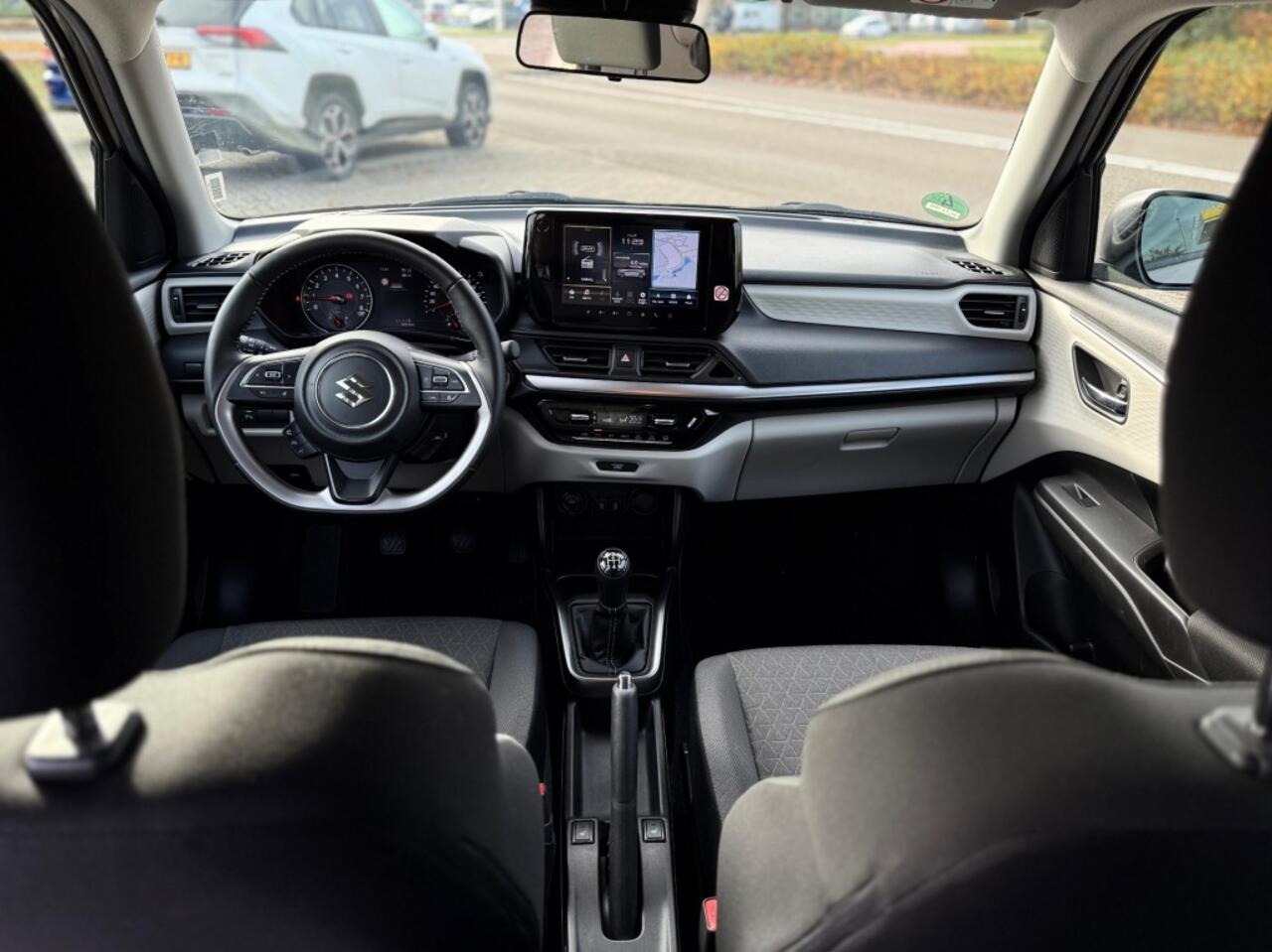 Suzuki SWIFT 1.2 STYLE SMART HYBR. KEYLESS ECC CAMERA NAVI ADD. CRUISE