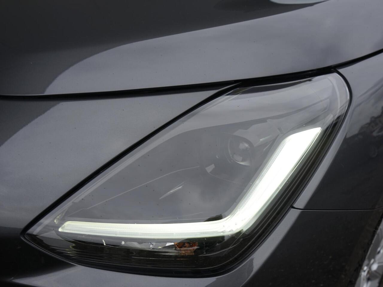 Suzuki SWIFT 1.2 Comfort Smart Hybrid Dealeronderh. / 1ste eigenaar / Smartphone-connectiviteit / Keyless / Achteruitrijcamera /