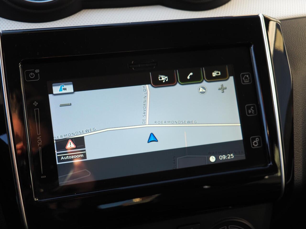 Suzuki SWIFT 1.2 Style Smart Hybrid