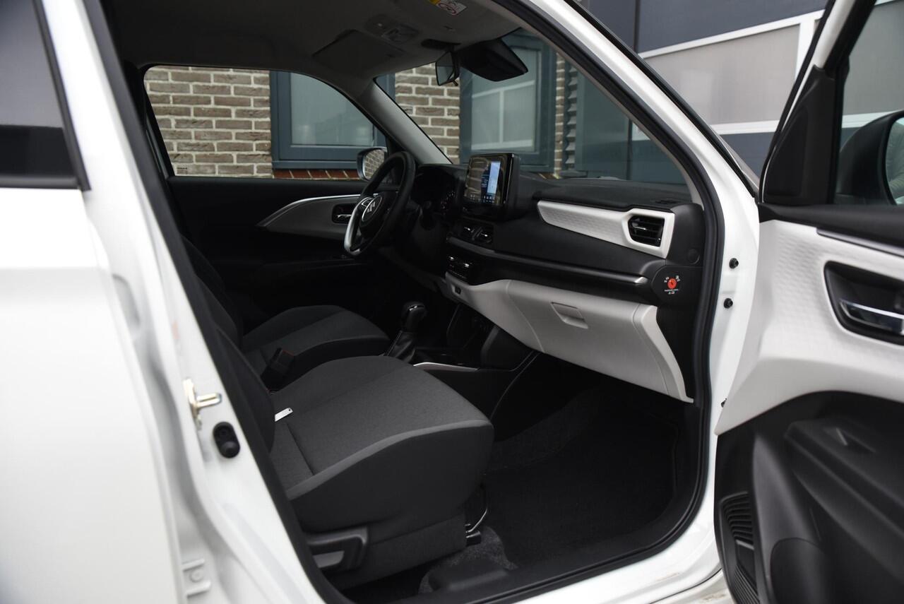 Suzuki SWIFT 1.2 Style Smart Hybrid Parelmoer Wit