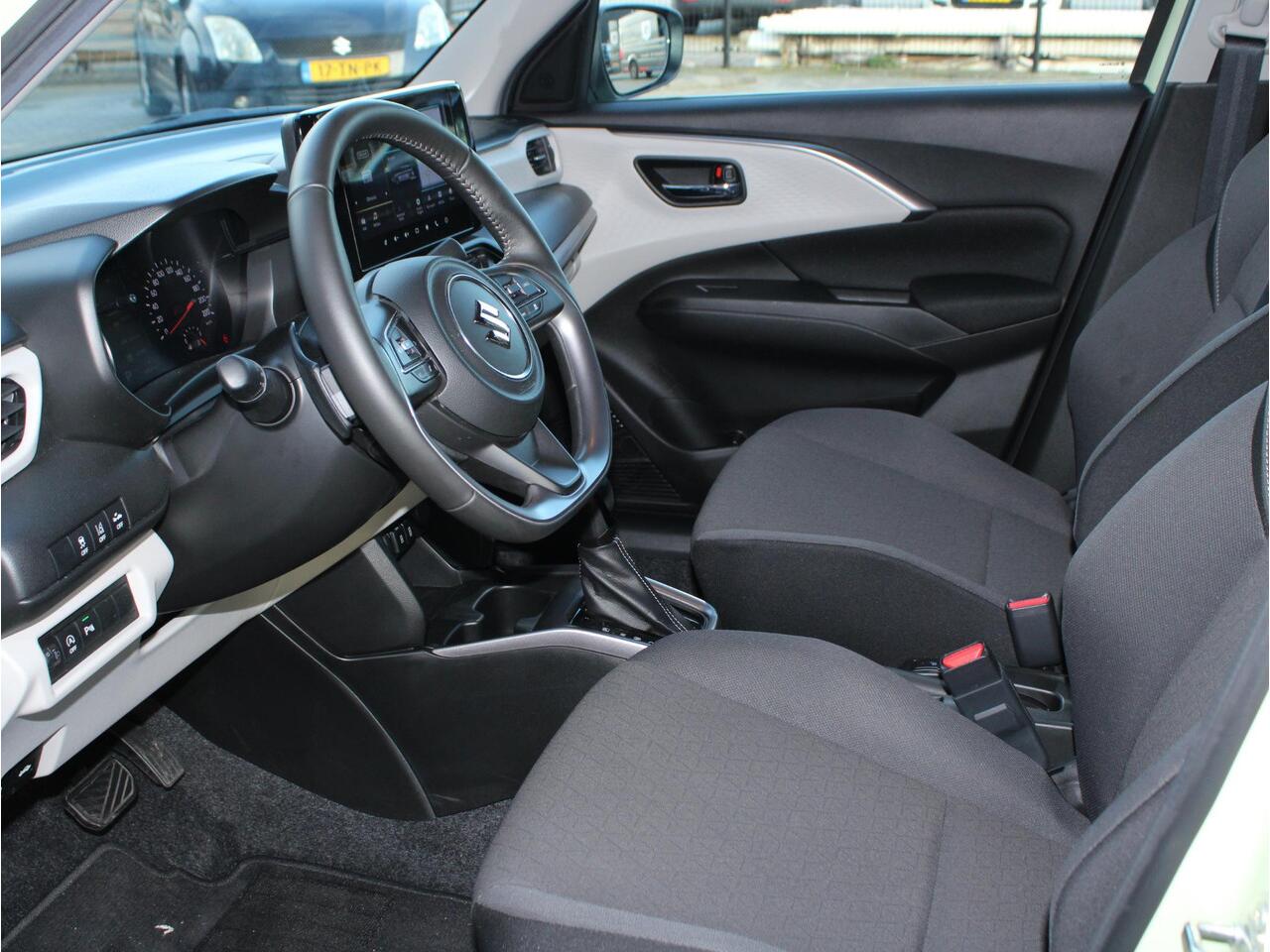 Suzuki SWIFT 1.2 Style Smart Hybrid CVT Automaat Adaptieve Cruise en Climate Control, Carplay/Android Auto, Stoelverwarming