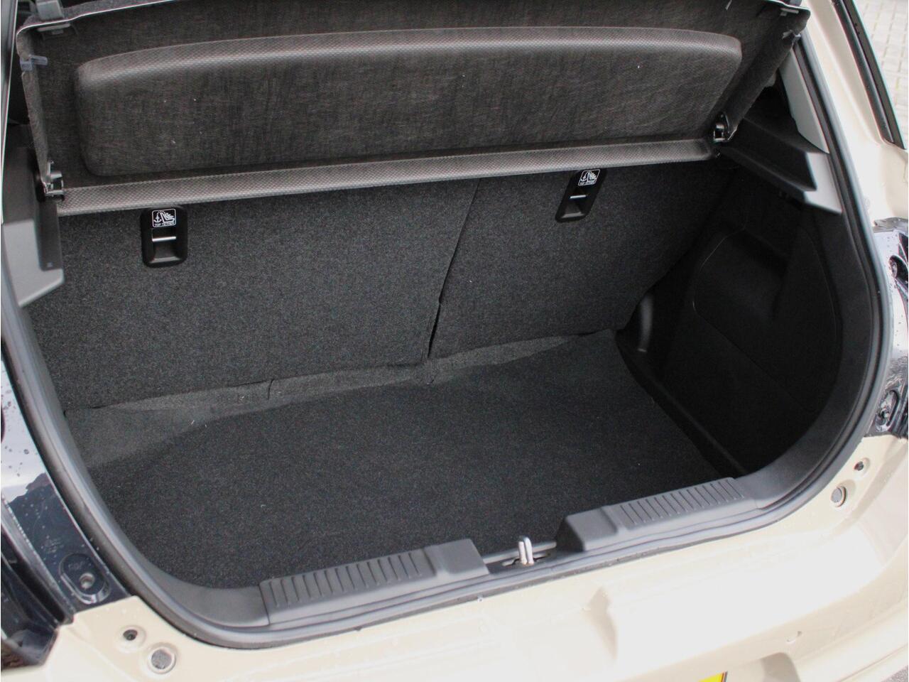 Suzuki SWIFT 1.2 Select Smart Hybrid CVT Automaat Adaptieve Cruise Control, Stoelverwarming, Carplay/Android Auto