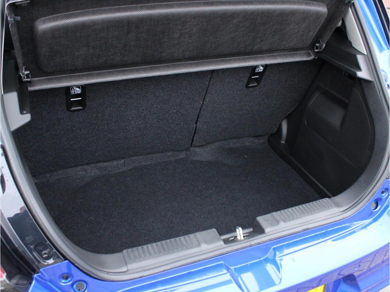 Suzuki SWIFT 1.2 Comfort Smart Hybrid 17" Inch Velgen, Adaptieve Cruise Control, Carplay/Android Auto