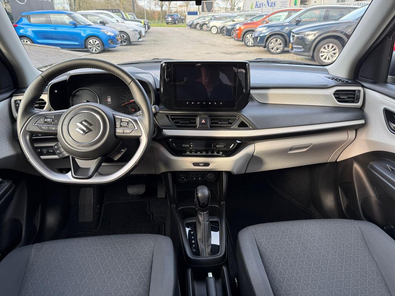 Suzuki SWIFT 1.2 Select Smart Hybrid | Automaat | 10 Jaar garantie! | Navi | Carplay | Rijklaarprijs!!