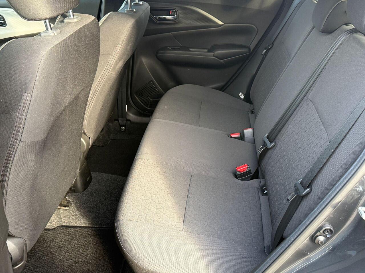 Suzuki SWIFT 1.2 Select Smart Hybrid | Automaat | 10 Jaar garantie! | Navi | Carplay | Rijklaarprijs!!