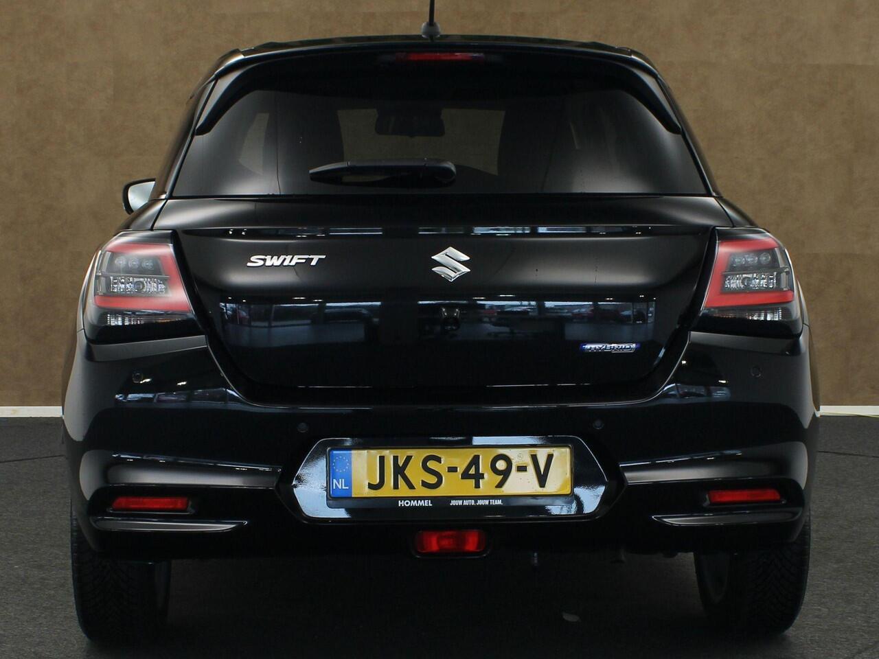 Suzuki SWIFT 1.2 Style Smart Hybrid - CLIMATE CONTROL - NAVIGATIE - PARKEERSENSOREN ACHTER - APPLE CARPLAY/ANDROID AUTO - KEYLESS ENTRY/ START - CAMERA - VOORSTOELEN VERWARMD - DODEHOEK DETECTIE