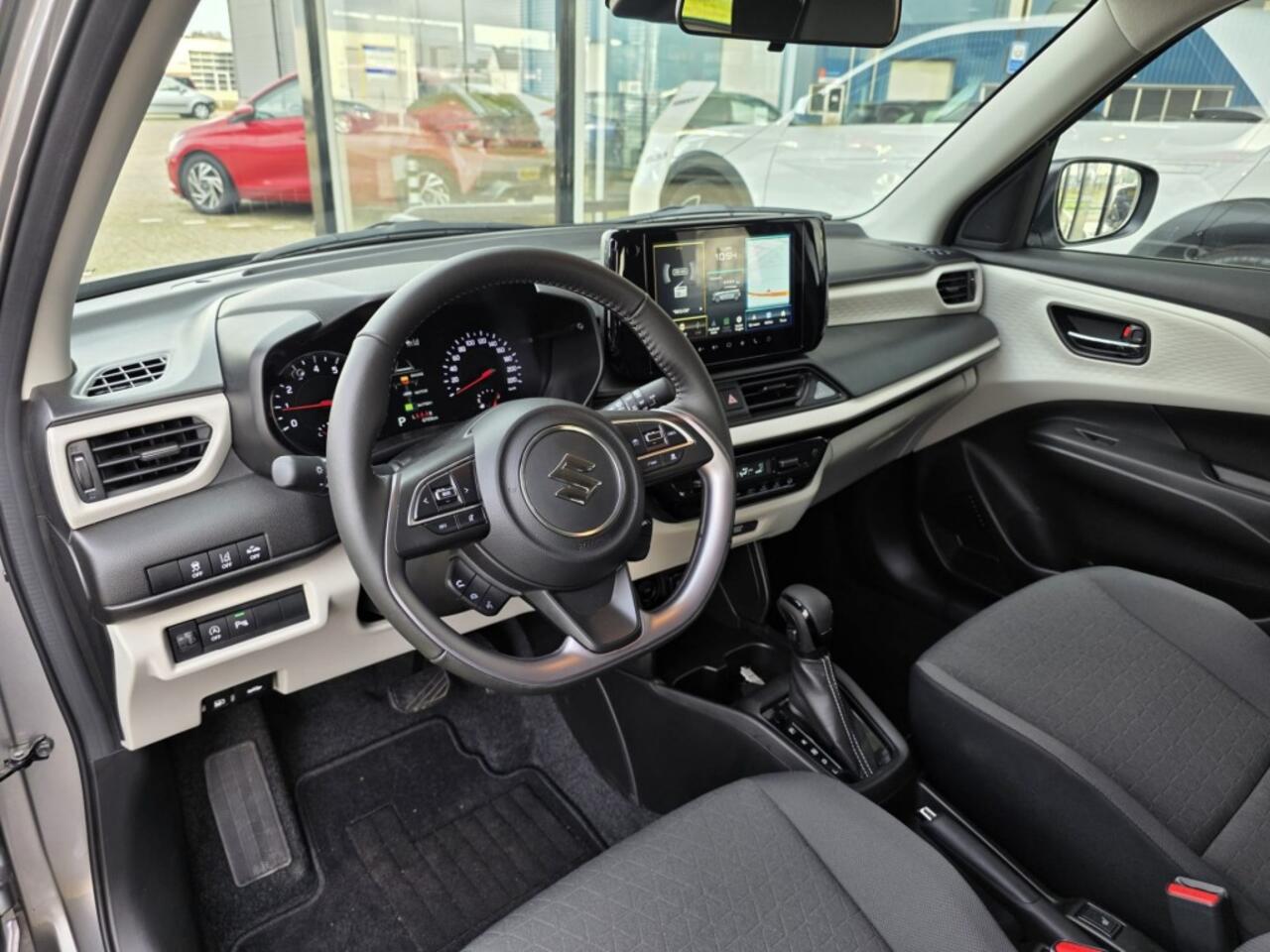 Suzuki SWIFT 1.2 SELECT SMARTHYBRIDE AUTOMAAT