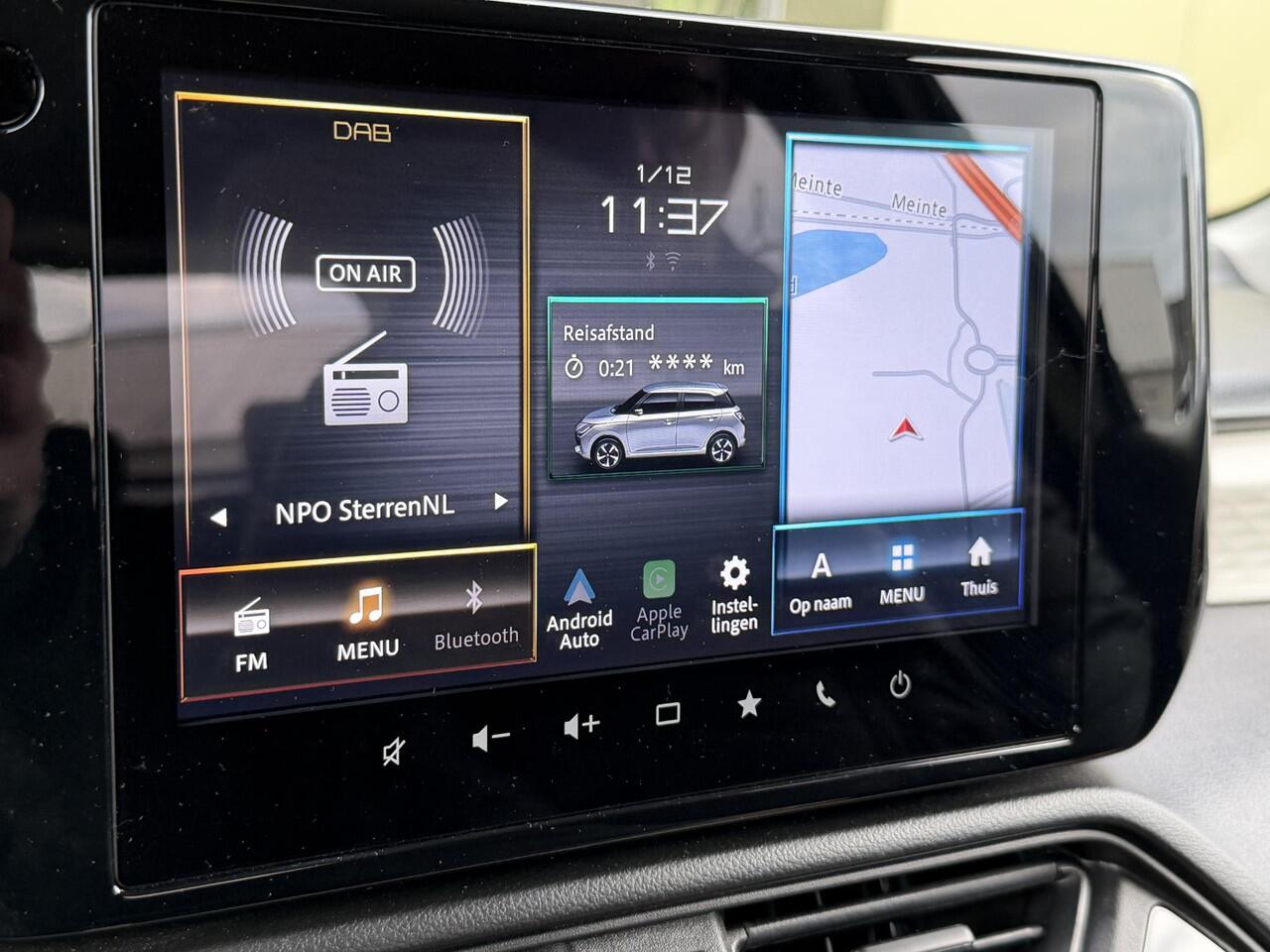 Suzuki SWIFT 1.2 Select Smart Hybrid / Navi / Camera / Adaptive Cruise / Keyless / Stoelverwarming / Carplay