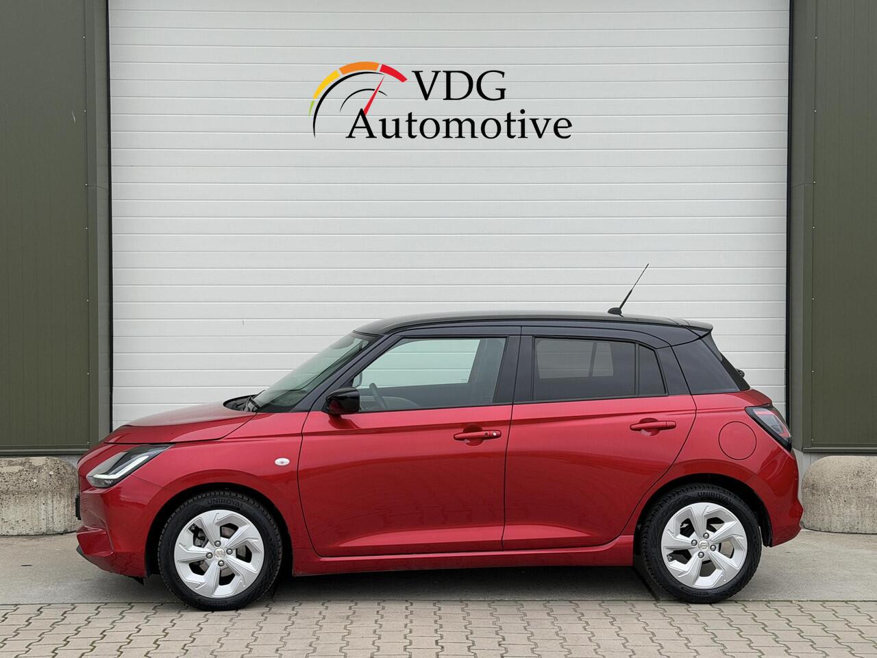 Suzuki SWIFT 1.2 Select Smart Hybrid / Navi / Camera / Adaptive Cruise / Keyless / Stoelverwarming / Carplay