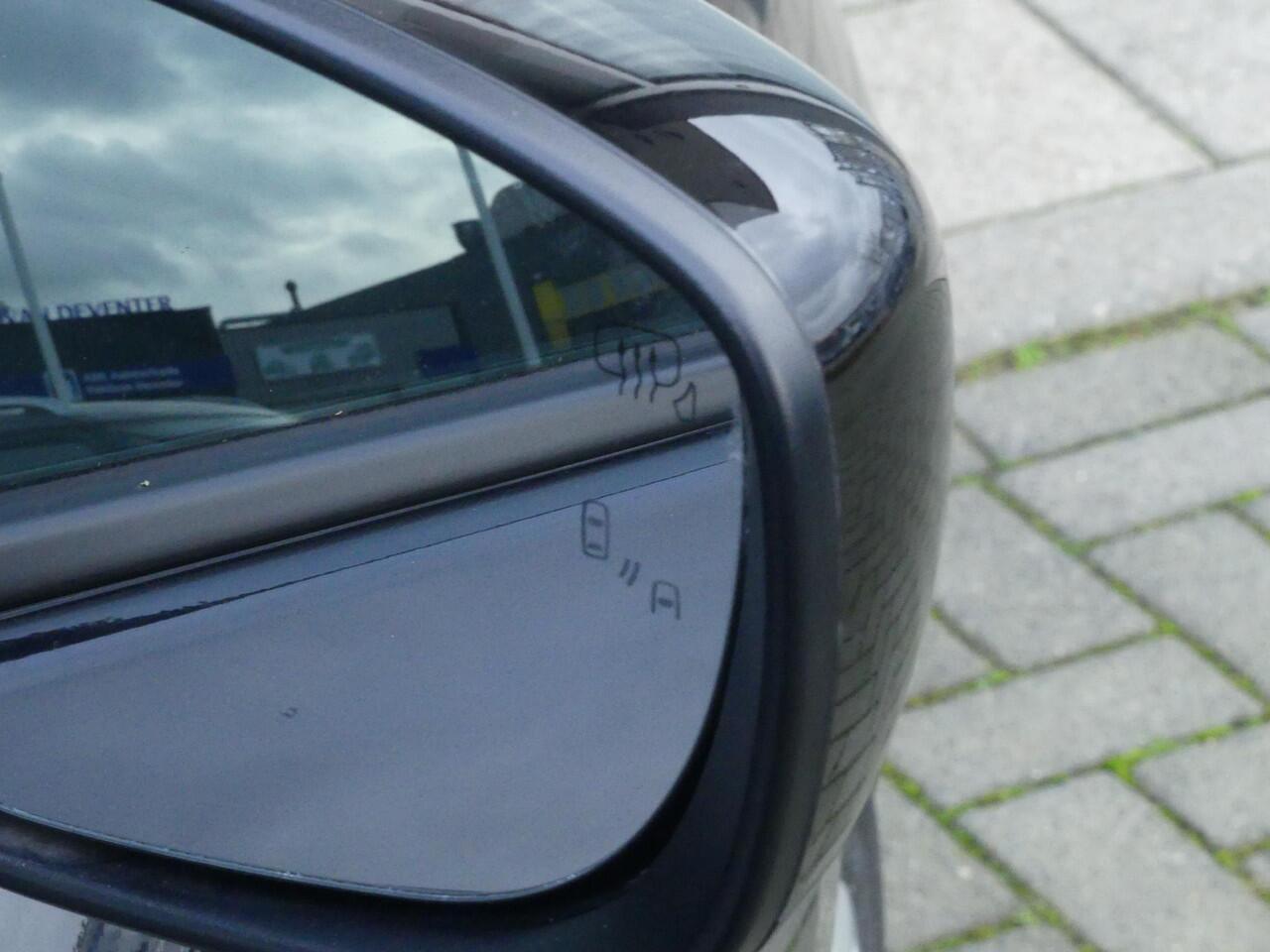 Suzuki SWIFT 1.2 Select Smart Hybrid NL Auto, Dealer o.h. 1 eigenaar, Camera, Cruise Control, Park. Sensoren