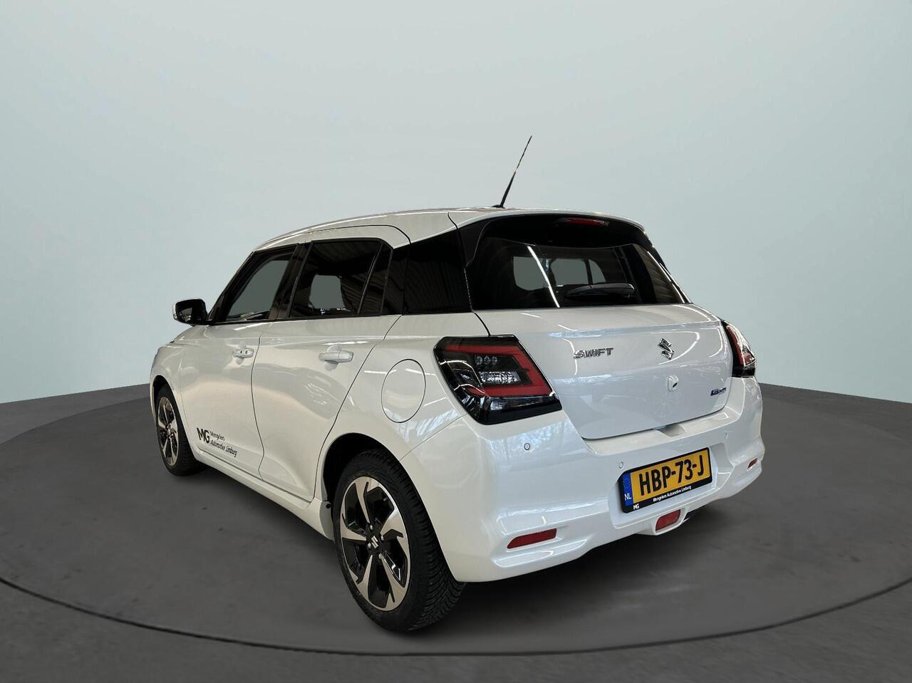 Suzuki SWIFT 1.2 Style Smart Hybrid | Rijklaar | Climate Control | Cruise Control Adaptief | Navigatie | All-Seasonbanden |