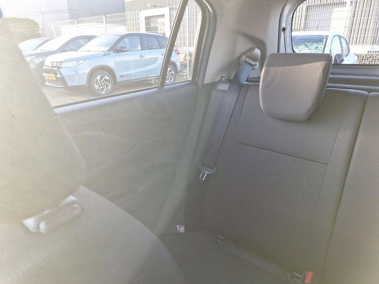 Suzuki SWIFT 1.2 Style Smart Hybrid | Rijklaar | Apple carplay | Cruise adaptief | Camera