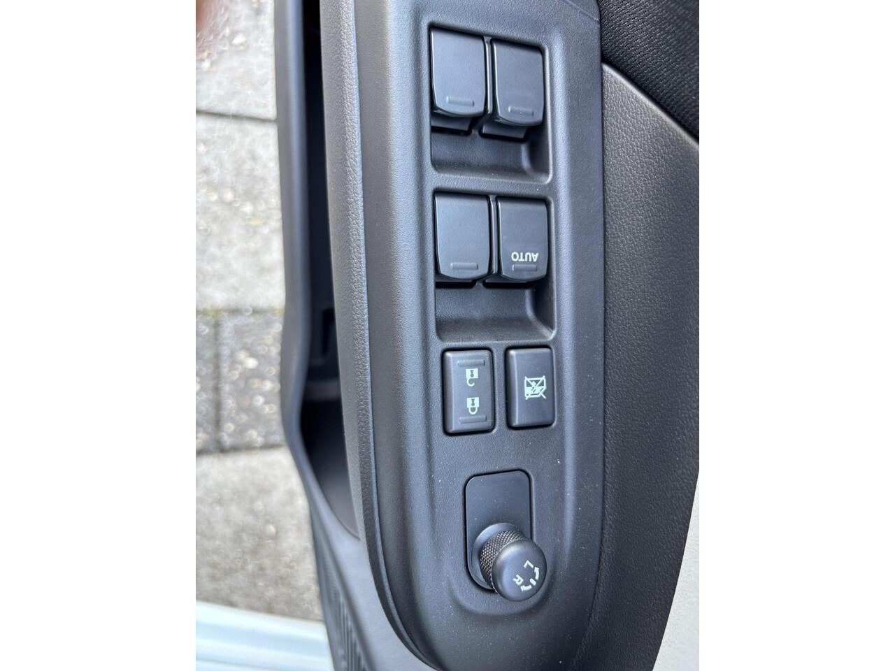 Suzuki SWIFT 1.2 Select Smart Hybrid Rijklaar Prijs