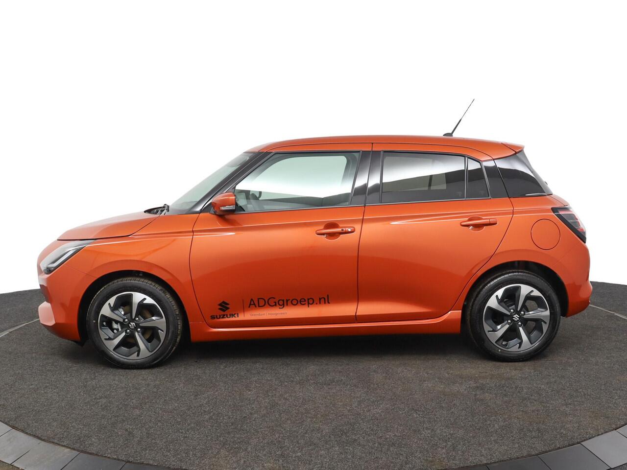 Suzuki SWIFT 1.2 Style Smart Hybrid | Climate control | Cruise control adaptive | Navigatie | Camera | Apple carplay, Android auto | Stoelverwarming |