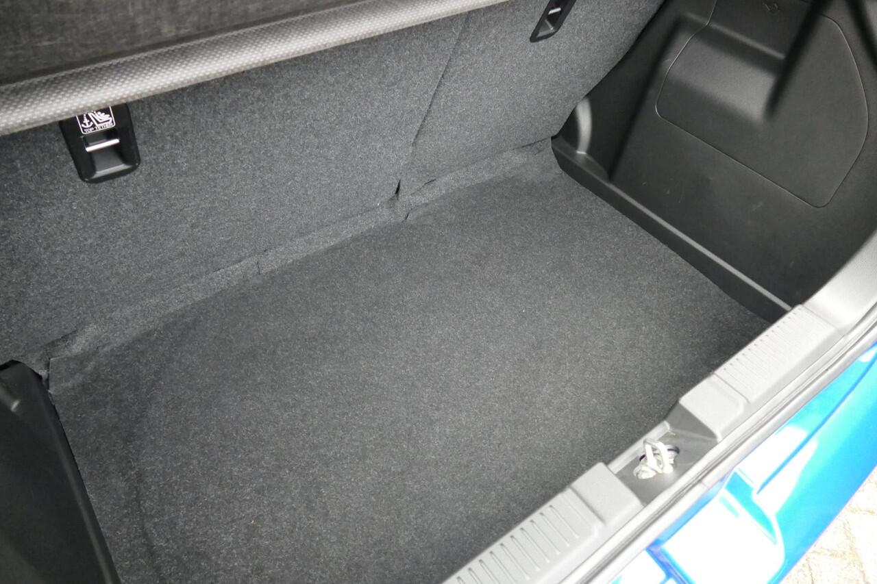 Suzuki SWIFT 1.2 Select Smart Hybrid | RIJKLAARPRIJS |