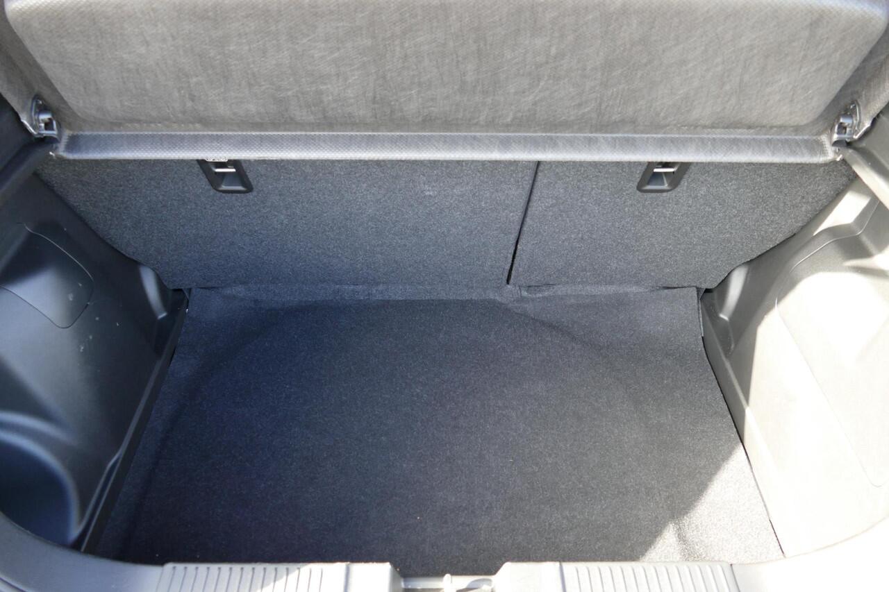 Suzuki SWIFT 1.2 Select Smart Hybrid | Stoelverwarming | Apple carplay | Adaptief Cruise | Rijklaarprijs |