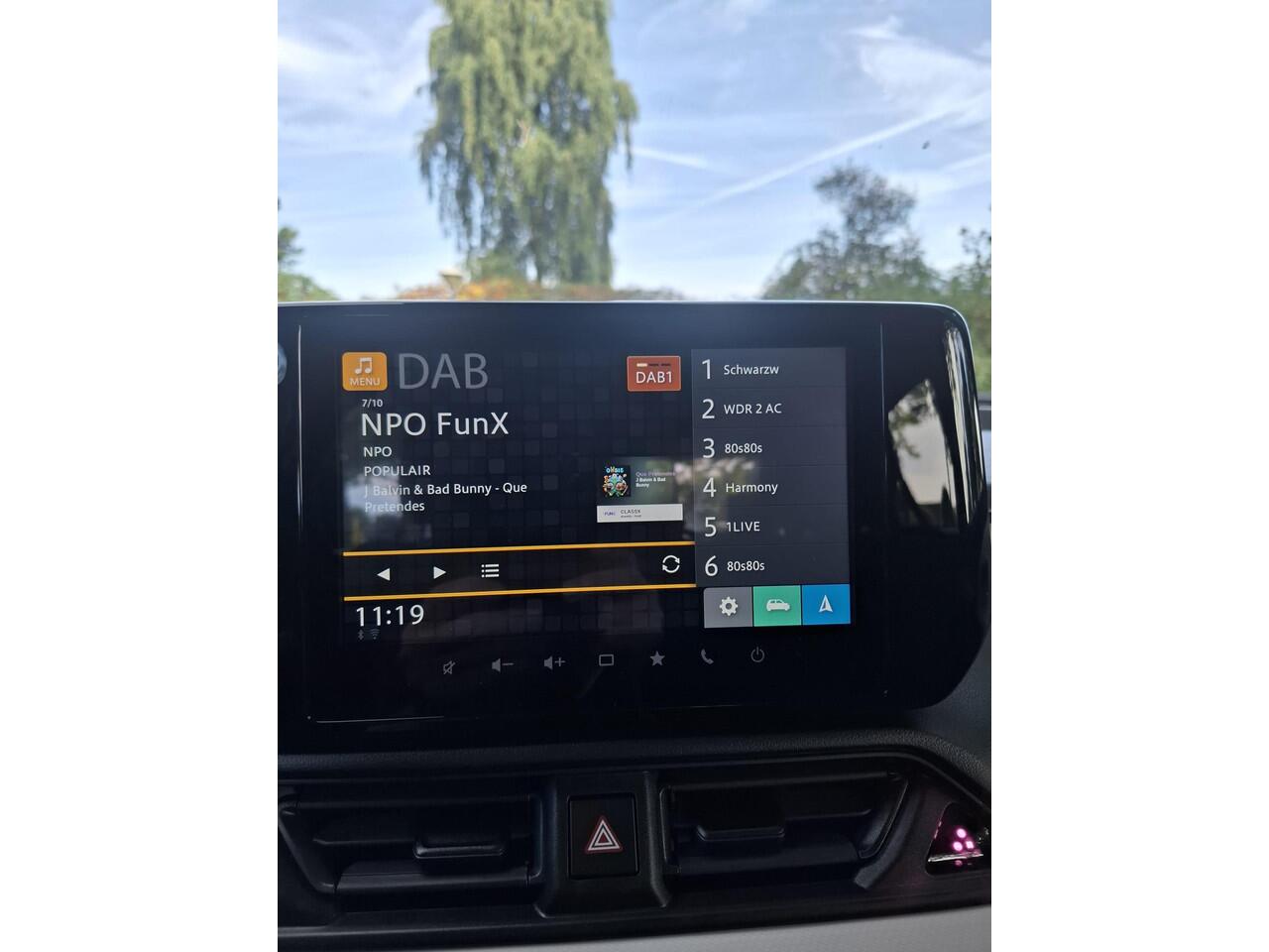 Suzuki SWIFT 1.2 Comfort Smart Hybrid