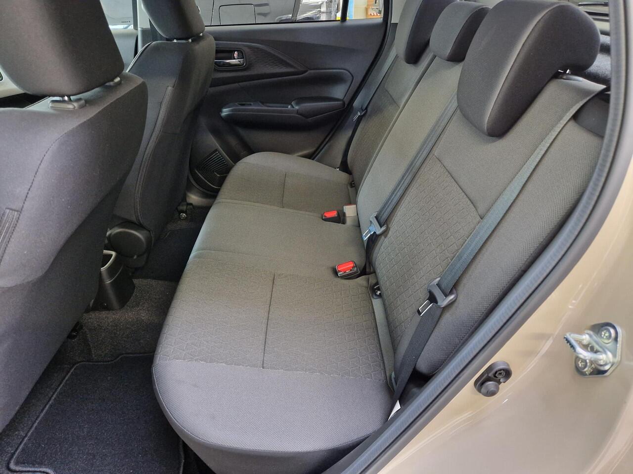 Suzuki SWIFT 1.2 Style Smart Hybrid | Black Rhino pack | Stoelverwarming | RIJKLAARPRIJS!