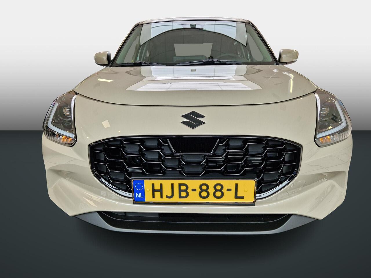 Suzuki SWIFT 1.2 Style Smart Hybrid | Black Rhino pack | Stoelverwarming | RIJKLAARPRIJS!