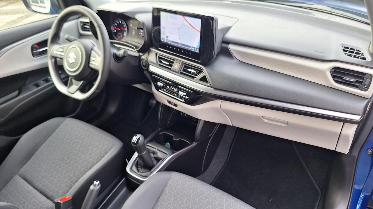 Suzuki SWIFT 1.2 Style Smart Hybrid