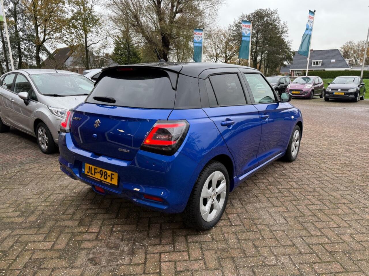 Suzuki SWIFT 1.2 SMART HYBRID SELECT AUTOMAAT!