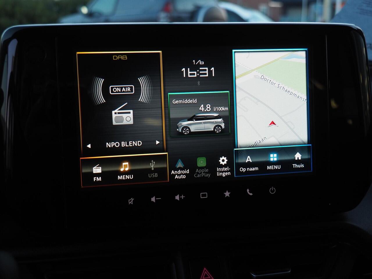 Suzuki SWIFT 1.2 Style Smart Hybrid