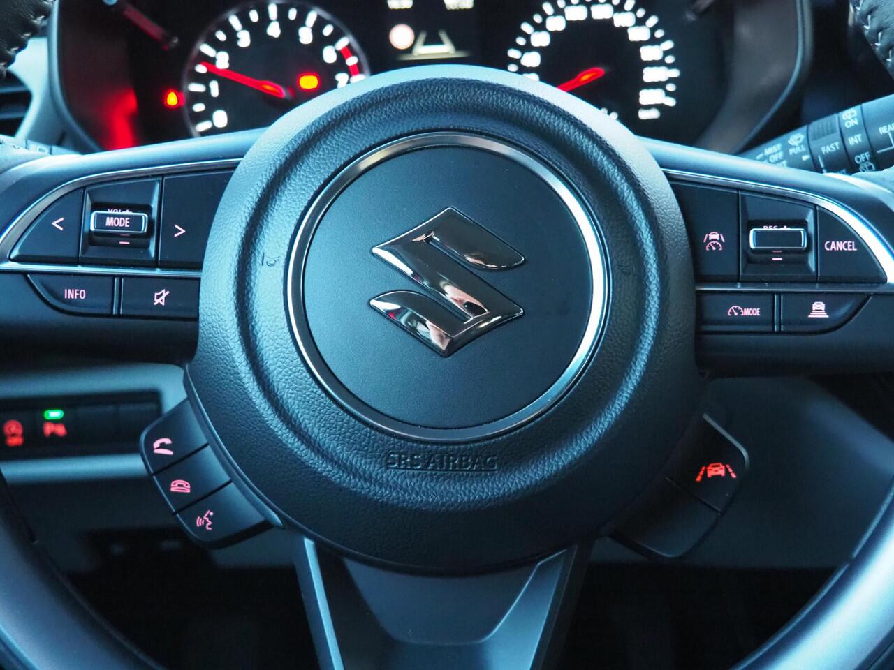 Suzuki SWIFT 1.2 Style Smart Hybrid