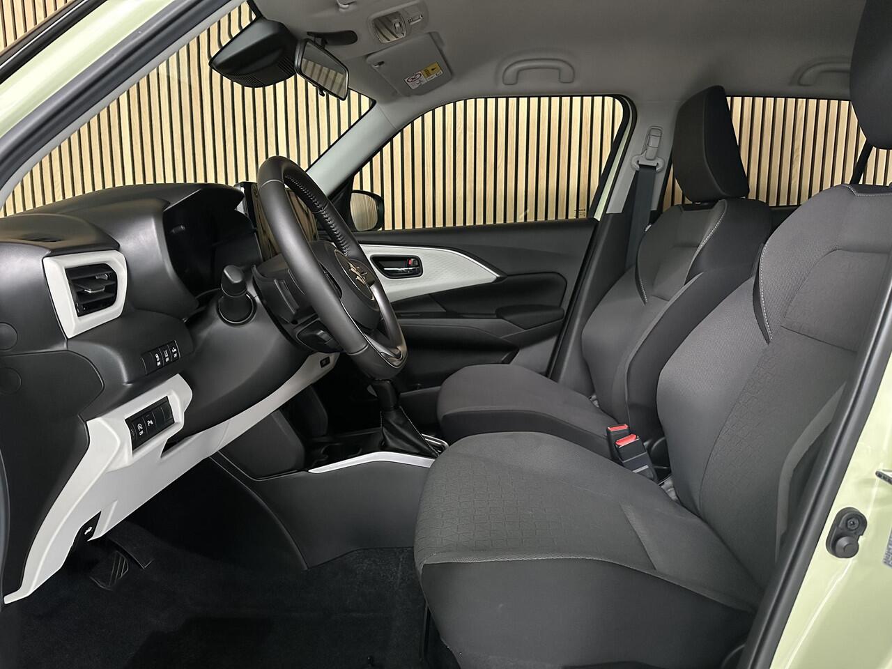 Suzuki SWIFT 1.2 Select Smart Hybrid Camera | Stoelverwarming | Carplay