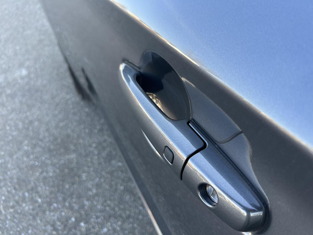 Suzuki SWIFT 1.2 Style Smart Hybrid automaat ¤1000.- voorraad voordeel |10 jaar garantie