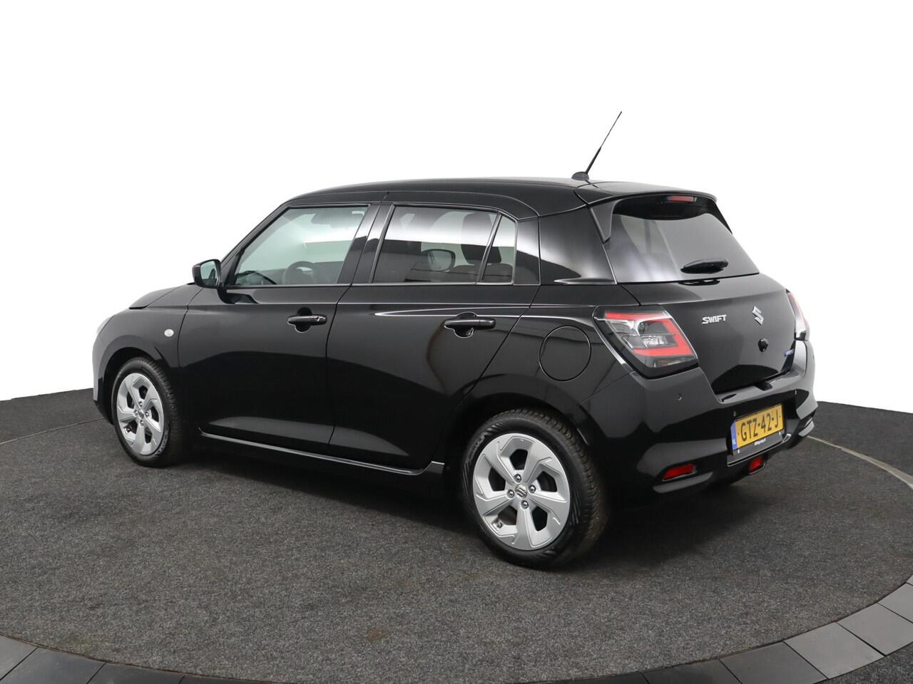 Suzuki SWIFT 1.2 Select Smart Hybrid | Airco | Cruise control adaptive | navigatie | Camera | Apple carplay, Android auto | Stoelverwarming |