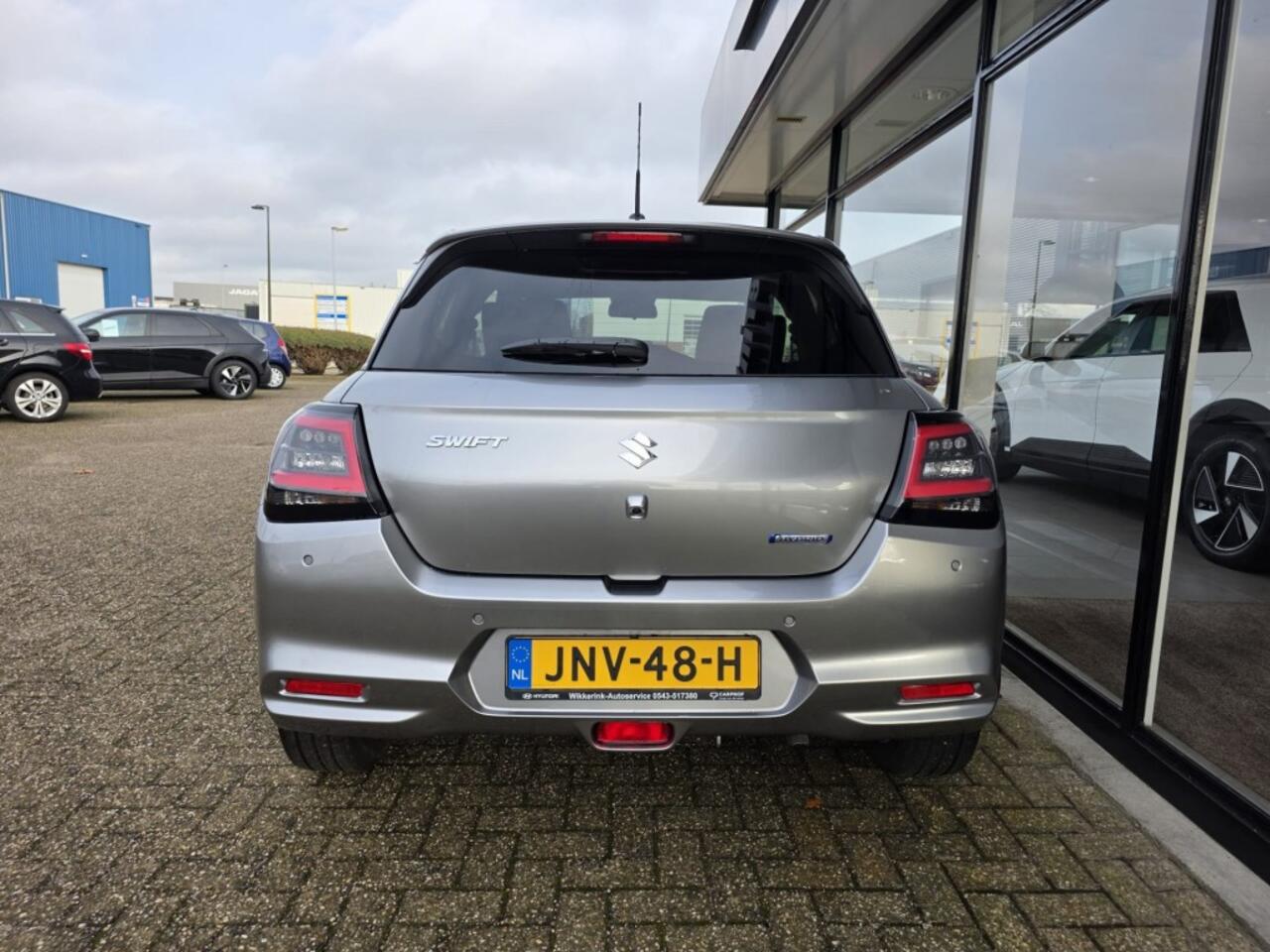 Suzuki SWIFT 1.2 SELECT SMARTHYBRIDE AUTOMAAT