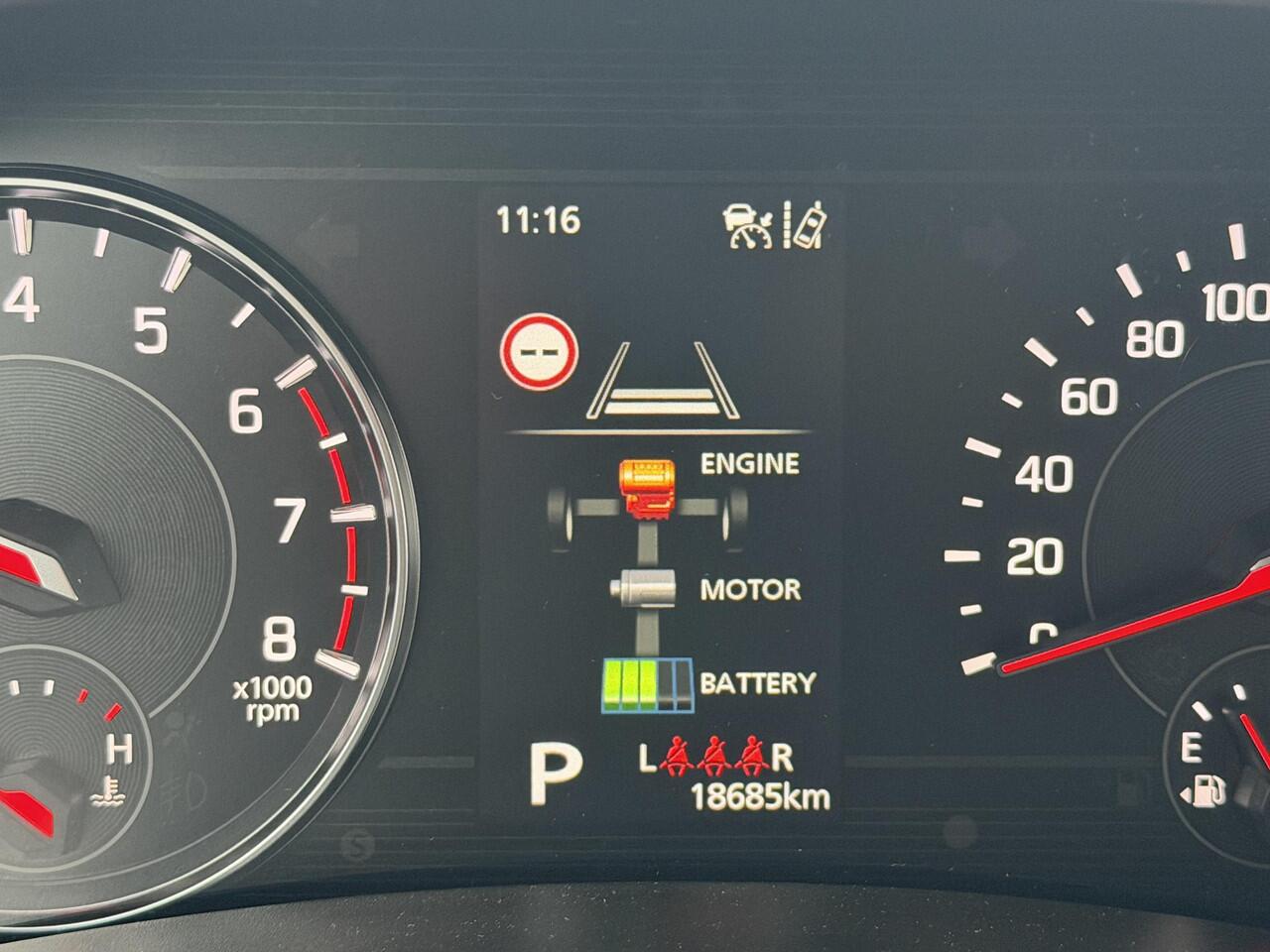 Suzuki SWIFT 1.2 Select Smart Hybrid / Navi / Camera / Adaptive Cruise / Keyless / Stoelverwarming / Carplay