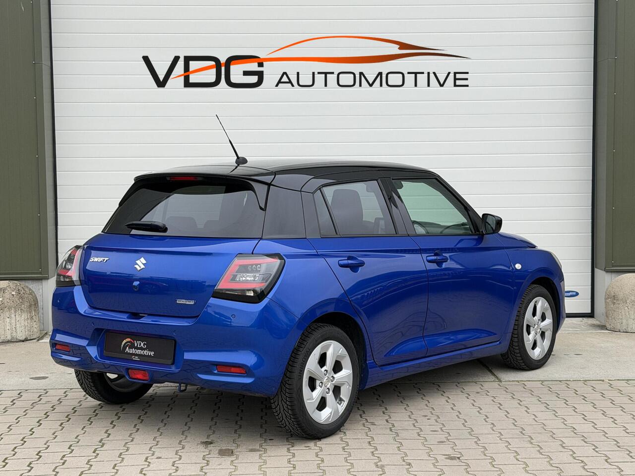 Suzuki SWIFT 1.2 Select Smart Hybrid / Navi / Camera / Adaptive Cruise / Keyless / Stoelverwarming / Carplay