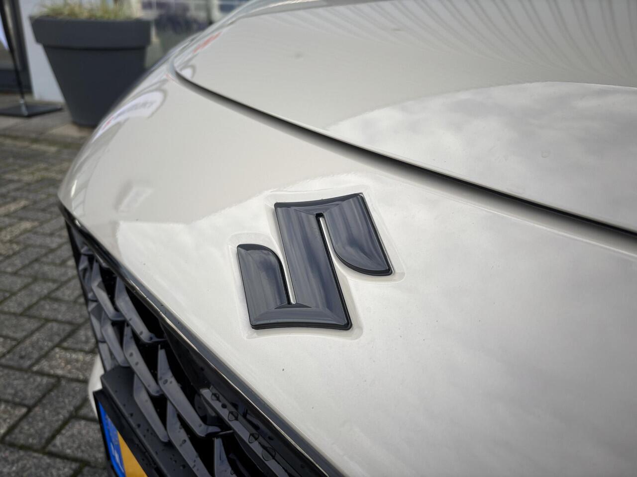 Suzuki SWIFT 1.2 Style Smart Hybrid Black Rhino/Demo/Navi/