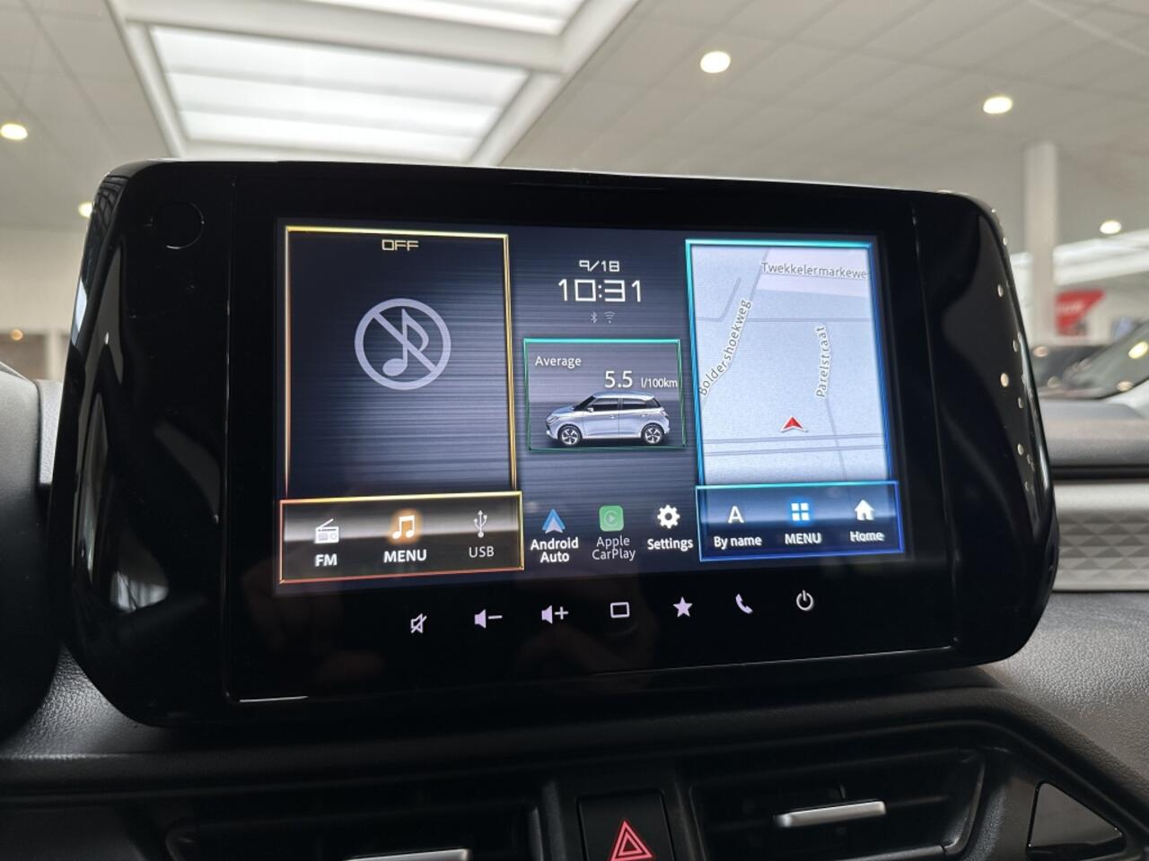 Suzuki SWIFT 1.2 Style SmartHybide [ CARPLAY | CLIMA | ACC I CAMERA